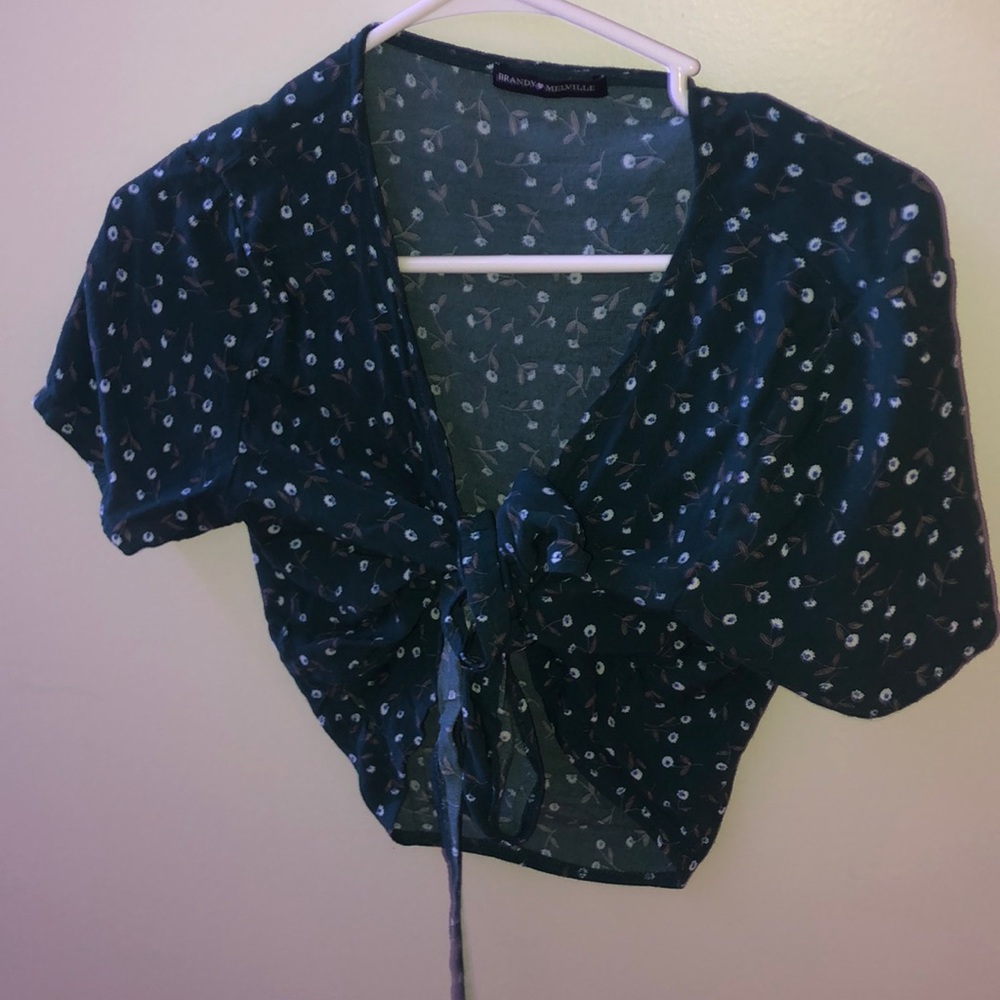 BRAND NEW BRANDY MELVILLE WRAP TOP